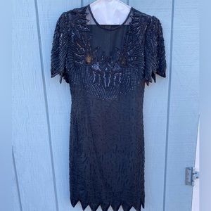 Unique vintage beaded short-sleeve dress with shoulder pads- AMAZING condition